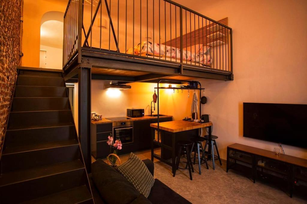 Loft In Centro A Con Accesso Privato *